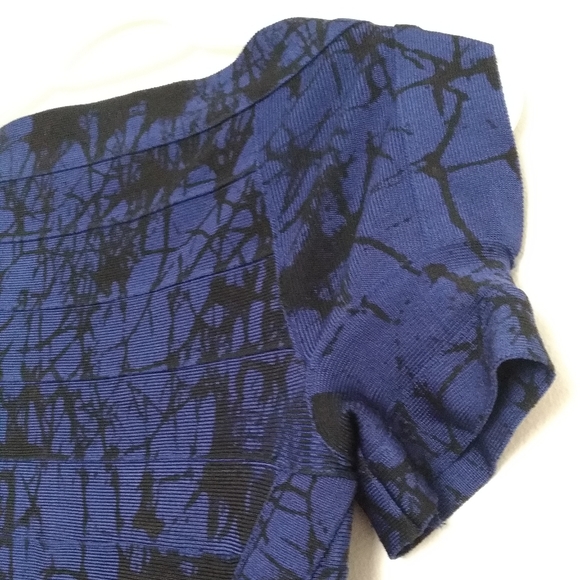 V back bodycon mini to knee length - Picture 4 of 13